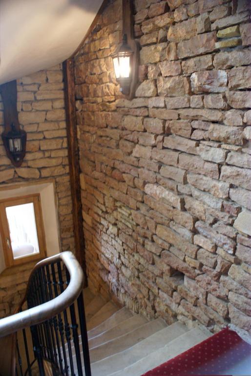 Le Relais De L'Abbaye Otel Tournus Dış mekan fotoğraf
