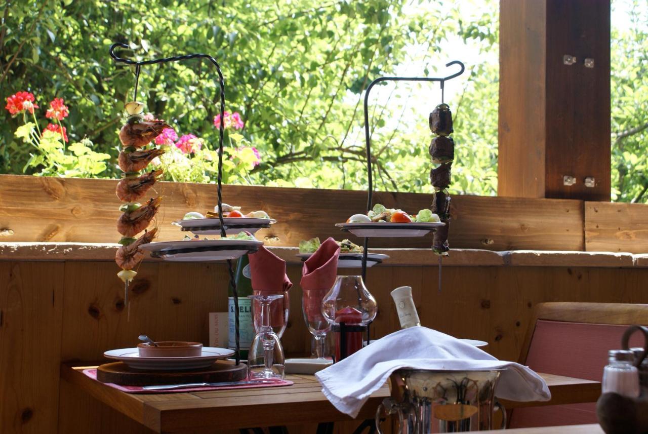 Le Relais De L'Abbaye Otel Tournus Dış mekan fotoğraf