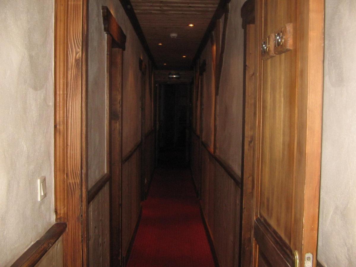 Le Relais De L'Abbaye Otel Tournus Dış mekan fotoğraf